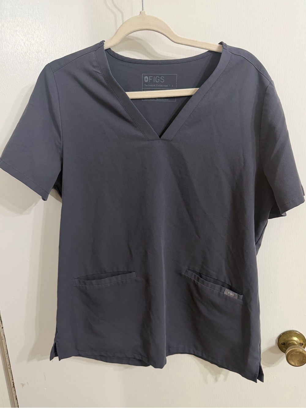 Figs Women's Charcoal 2 Pocket V-Neck Scrub Top